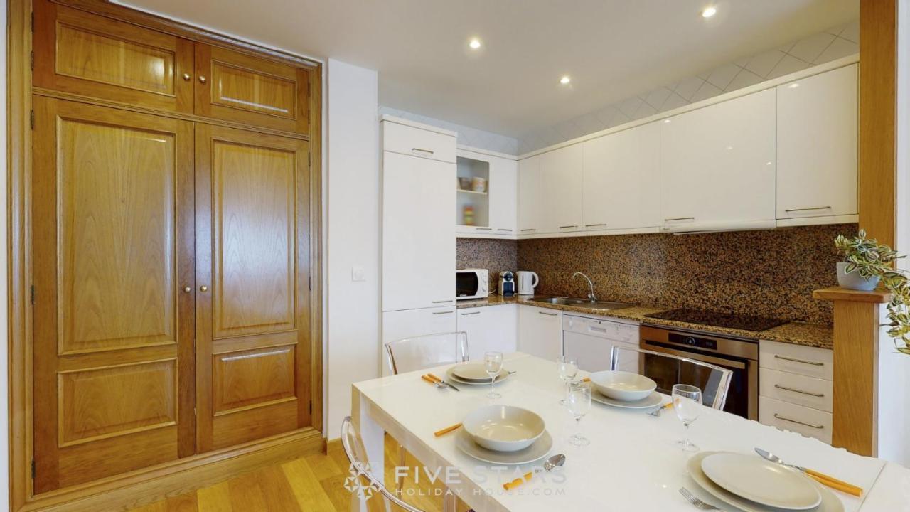 Zhara Suite Five Stars Holiday House - Generale Nisa Exterior foto