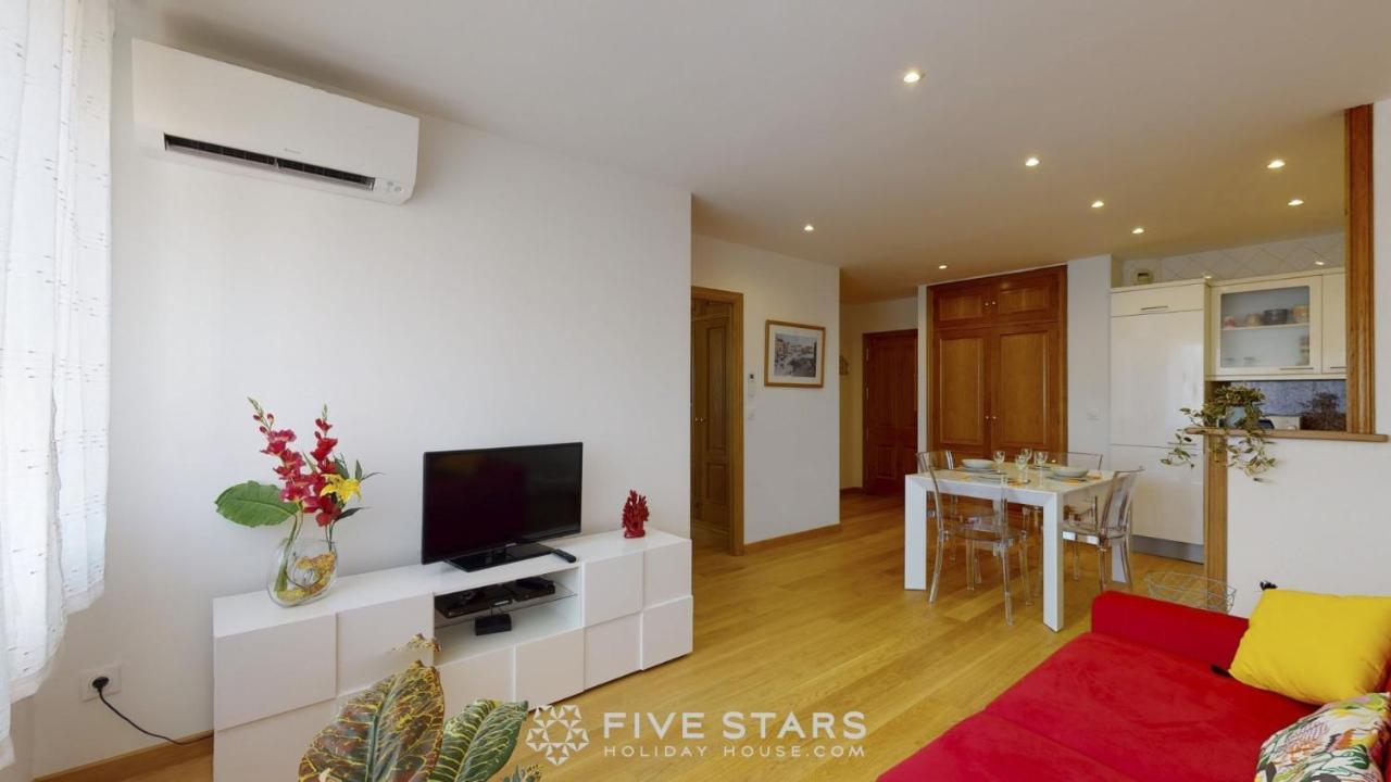 Zhara Suite Five Stars Holiday House - Generale Nisa Exterior foto
